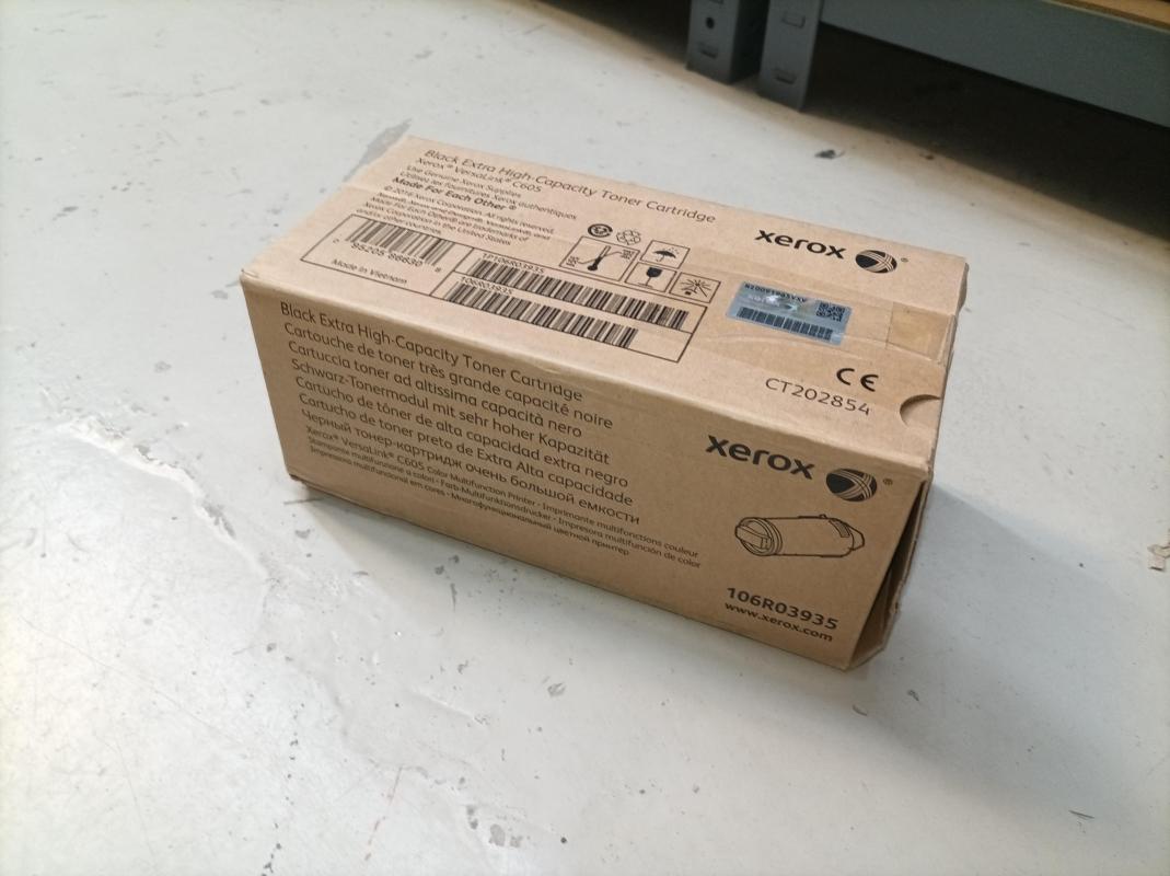 Xerox ® VersaLink® C605-Farb-Multifunktionsdrucker Extra hohe Kapazität-Tonermodul Schwarz (16900 Seiten) - 106R03935, 16900 Seiten, Schwarz